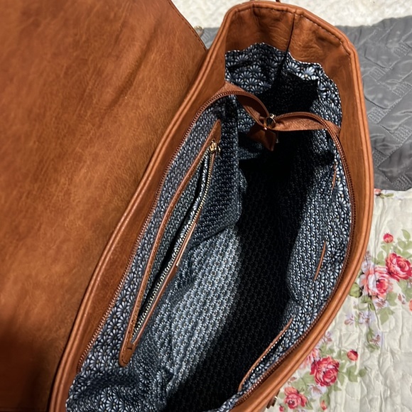 Sold - Backpack purse - Picture 15 of 16